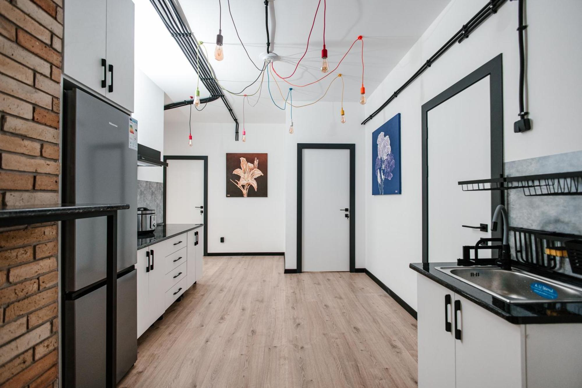 68 Hostel Bichkek Extérieur photo